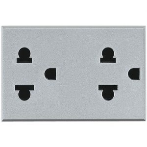 Ổ cắm đôi ba chấu Axolute màu bạc HC4185